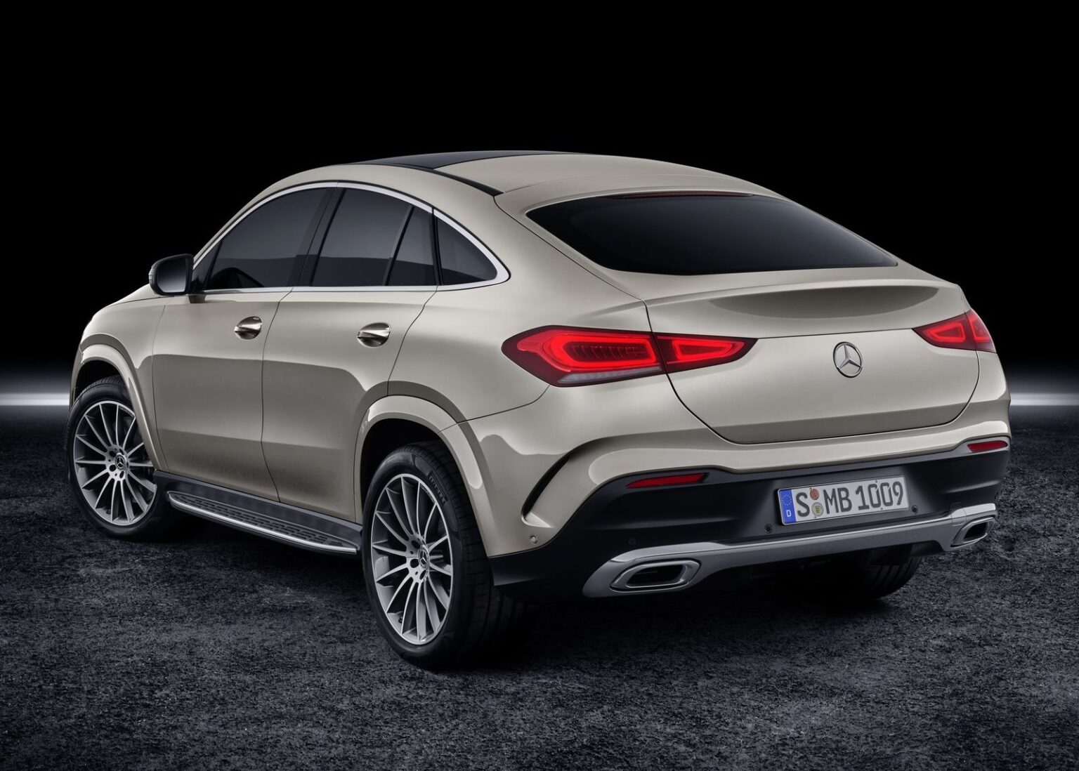 MercedesBenz GLE 400 d 4Matic Coupé chegou renovado ao Brasil Auto